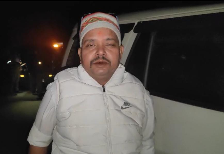 रायबरेली - अप्टा हत्या कांड के मुख्य गवाह के ऊपर बदमाशों ने रात के अंधेरे में झोका फायर
