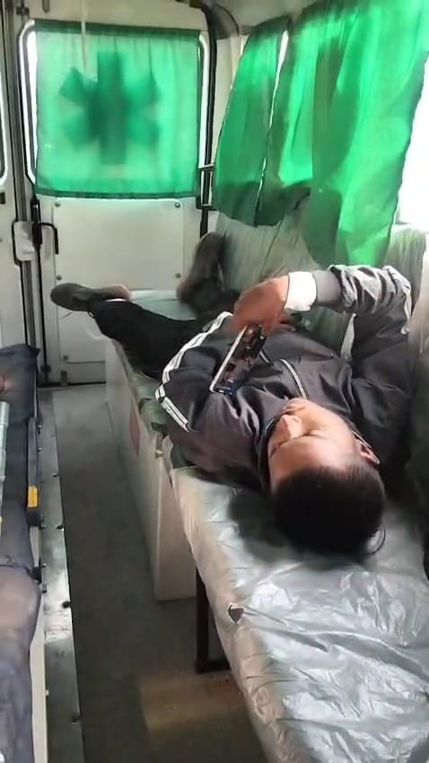 रायबरेली - तीन बाइकों की आपसी टक्कर में दो गंभीर रूप से घायल एक ट्रामा सेंटर रेफर