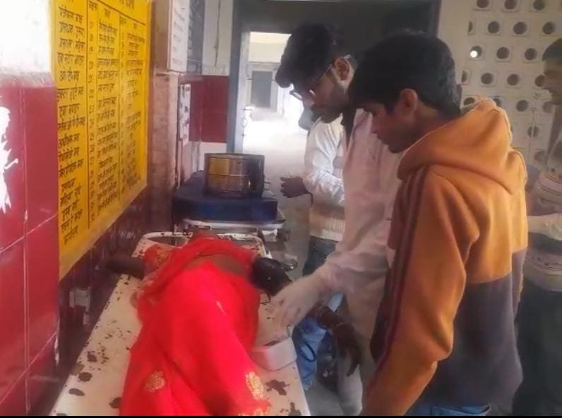 रायबरेली-ऊंचाहार में दर्दनाक हादसा: चार पहिया वाहन की टक्कर से दो लोग घायल