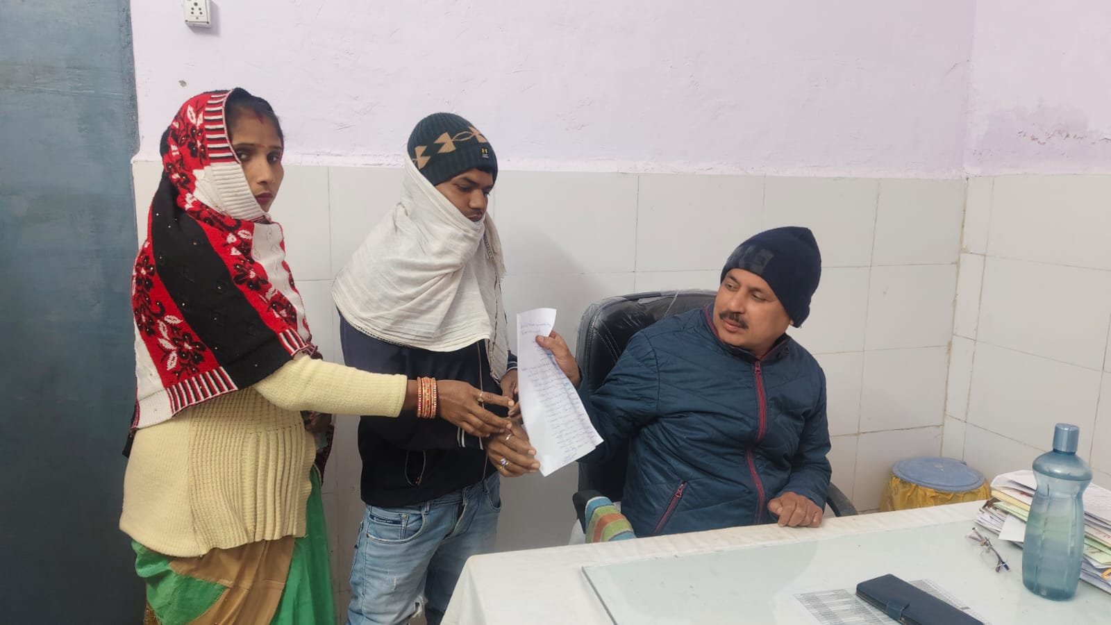 रायबरेली - आयुष्मान कार्ड मांगे चार हजार के मामले में शिकायती पत्र के साथ बयान दर्ज ? 