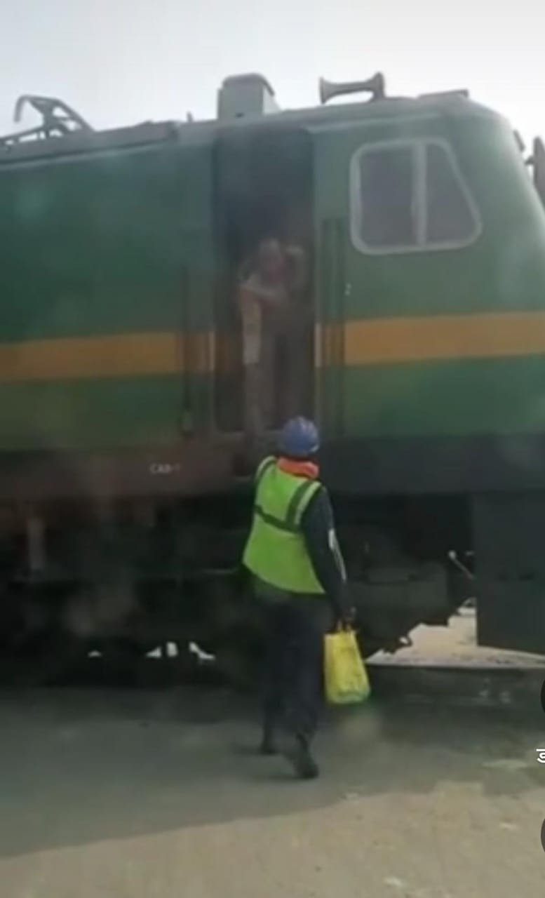 रायबरेली- आर एक्स्प्रेस खबर का दमदार असर मालगाड़ी रोककर चालक ने सिगरेट खरीदने के मामले में नोटिस जारी? 