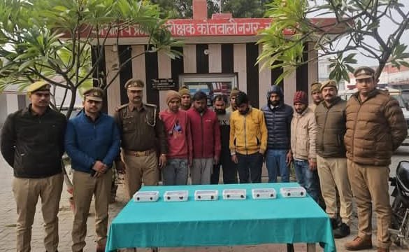 रायबरेली - बुजुर्ग महिला को बंधक बनाकर लूट की घटना को अंजाम देने वाले छह अभियुक्त चढ़े पुलिस के हत्थे, भेजा गया जेल