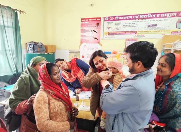 रायबरेली - नौ माह से पांच वर्ष तक के बच्चे पीयेगे विटामिन ए की दवा, शुरू हुआ विटामिन ए सम्पूरण कार्यक्रम