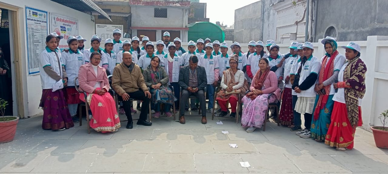 रायबरेली - सबला संस्था द्वाराफास्ट फूड की करवाई गयी ट्रेनिंग