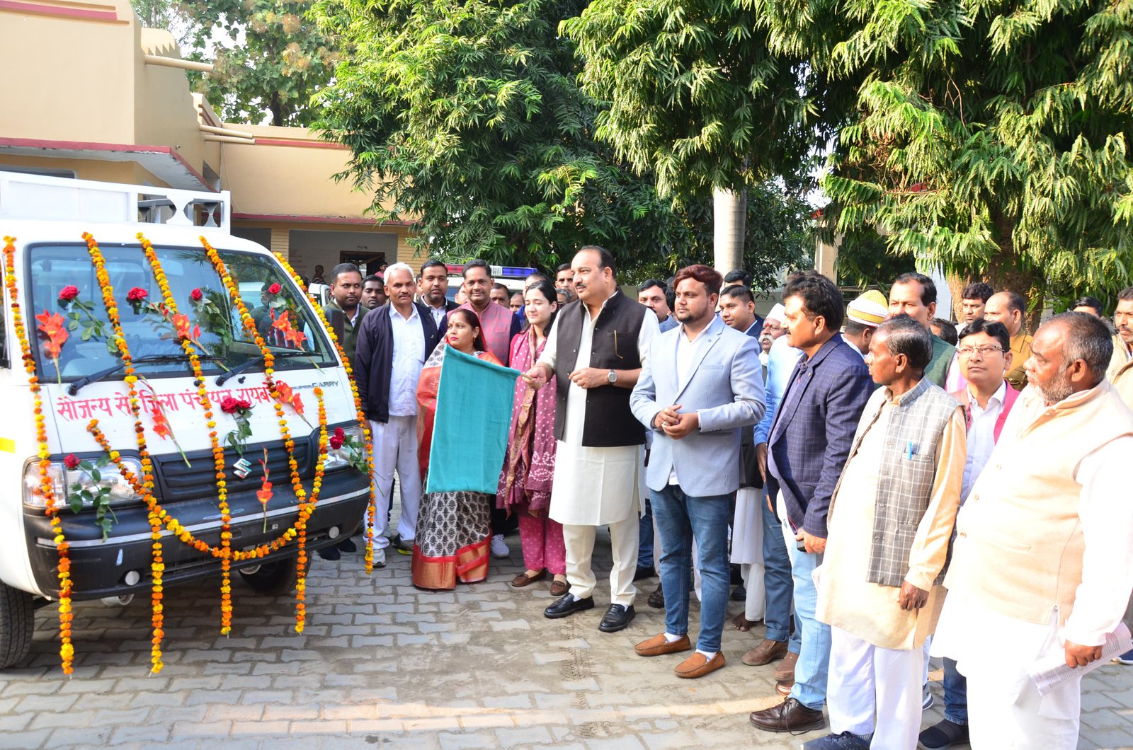 कोई भी गोवंश निराश्रित ना रहे: उद्यान मंत्री