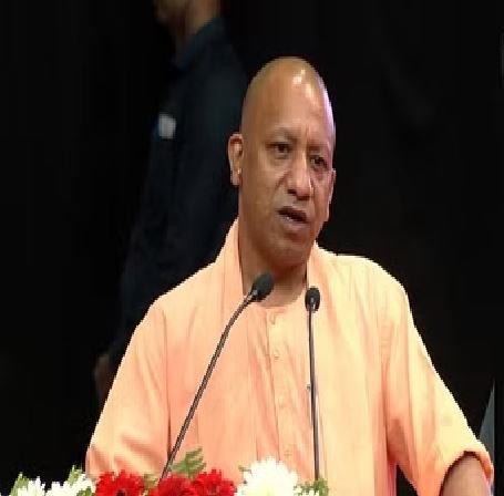 यूपी में लिफ्ट और एस्कलेटर की सुरक्षा-संरक्षा के लिए लागू होगा कानून, CM योगी का सख्त निर्देश