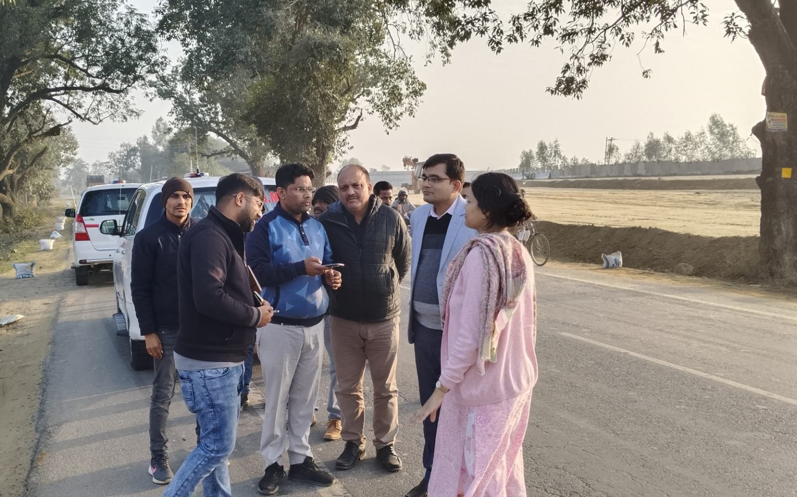 रायबरेली-DM ने NHAI  कार्य का किया निरीक्षण