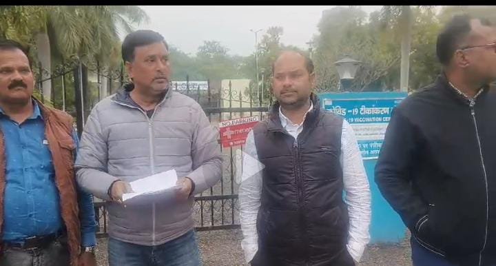 रायबरेली-एनटीपीसी प्रबंधन ने ठेकेदारों की मांगों पर दी सहमति , कल होने वाला धरना प्रदर्शन हुआ स्थगित,,,