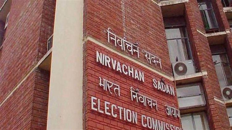 चुनावी बिगुल, चुनाव आयोग की टीम आज पहुंचेगी लखनऊ