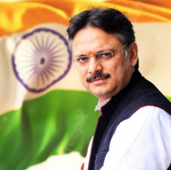 सरोजनीनगर विधायक ने तेज की चुनावी हलचल, वृहद जनसंपर्क कर भाजपा कार्यकर्ताओं में जगाया जोश   