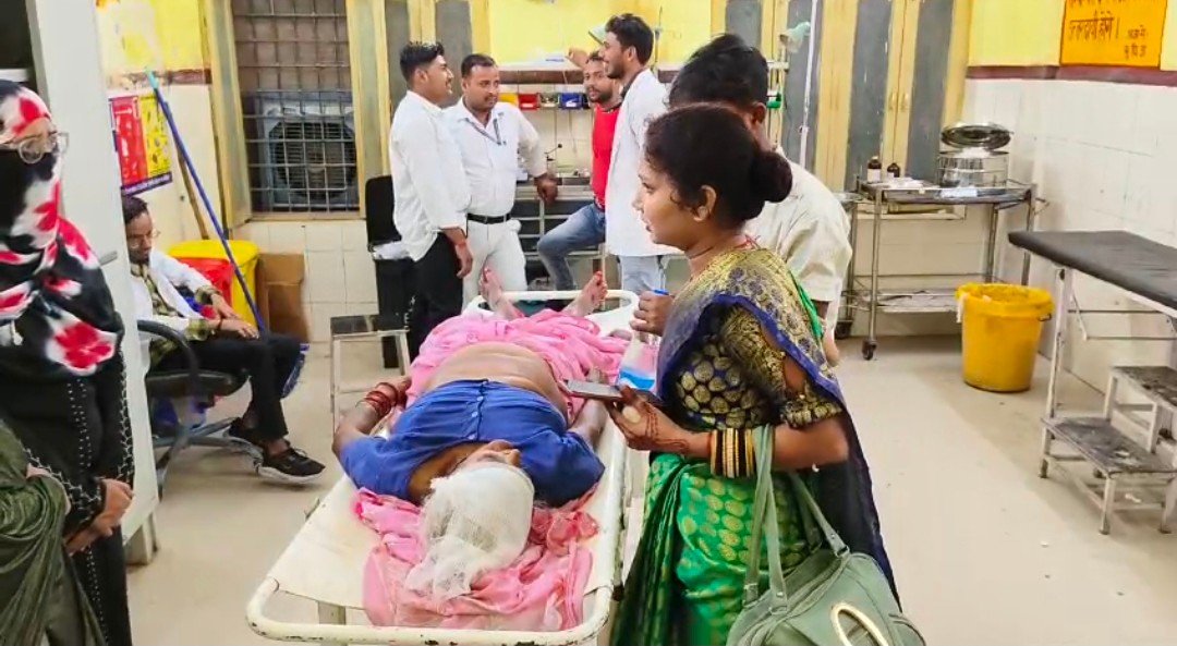 Raibareli-सड़क हादसे में वृद्ध महिला की दर्दनाक मौत