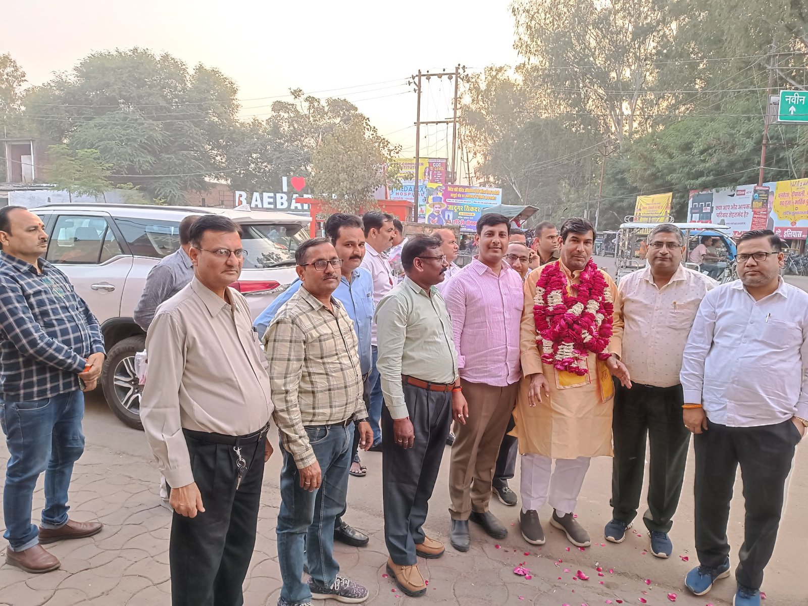 Raebareli:शिक्षक प्रकोष्ठ के जिला संयोजक ने शिक्षक एमएलसी का किया स्वागत