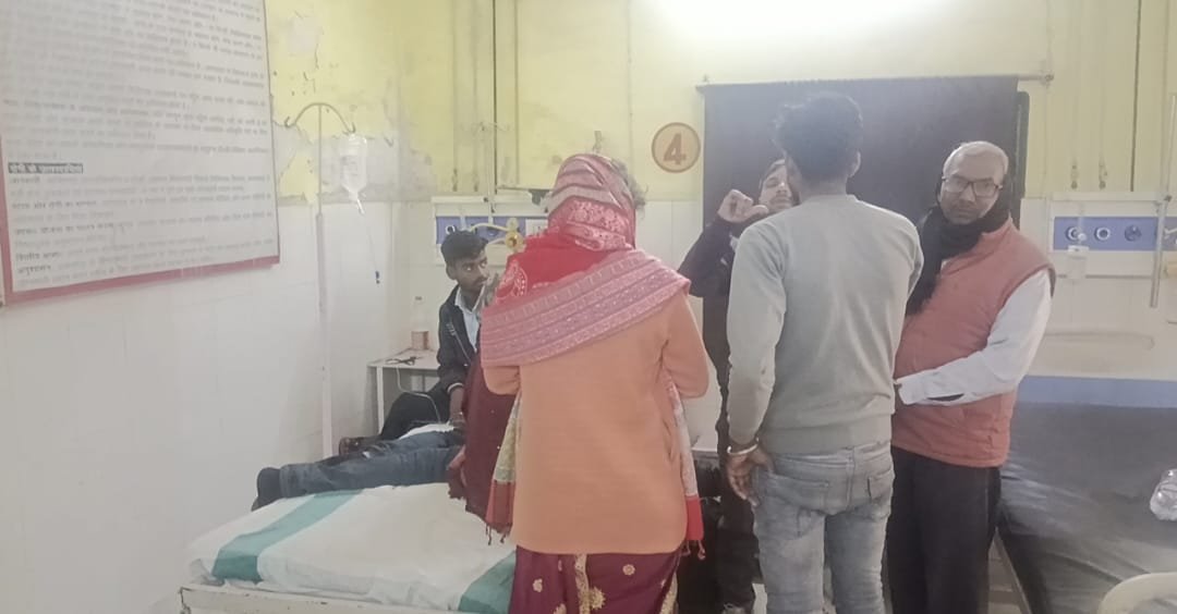 रायबरेली: प्राइवेट फैक्ट्री में काम करने वाले ने पिया एसिड।