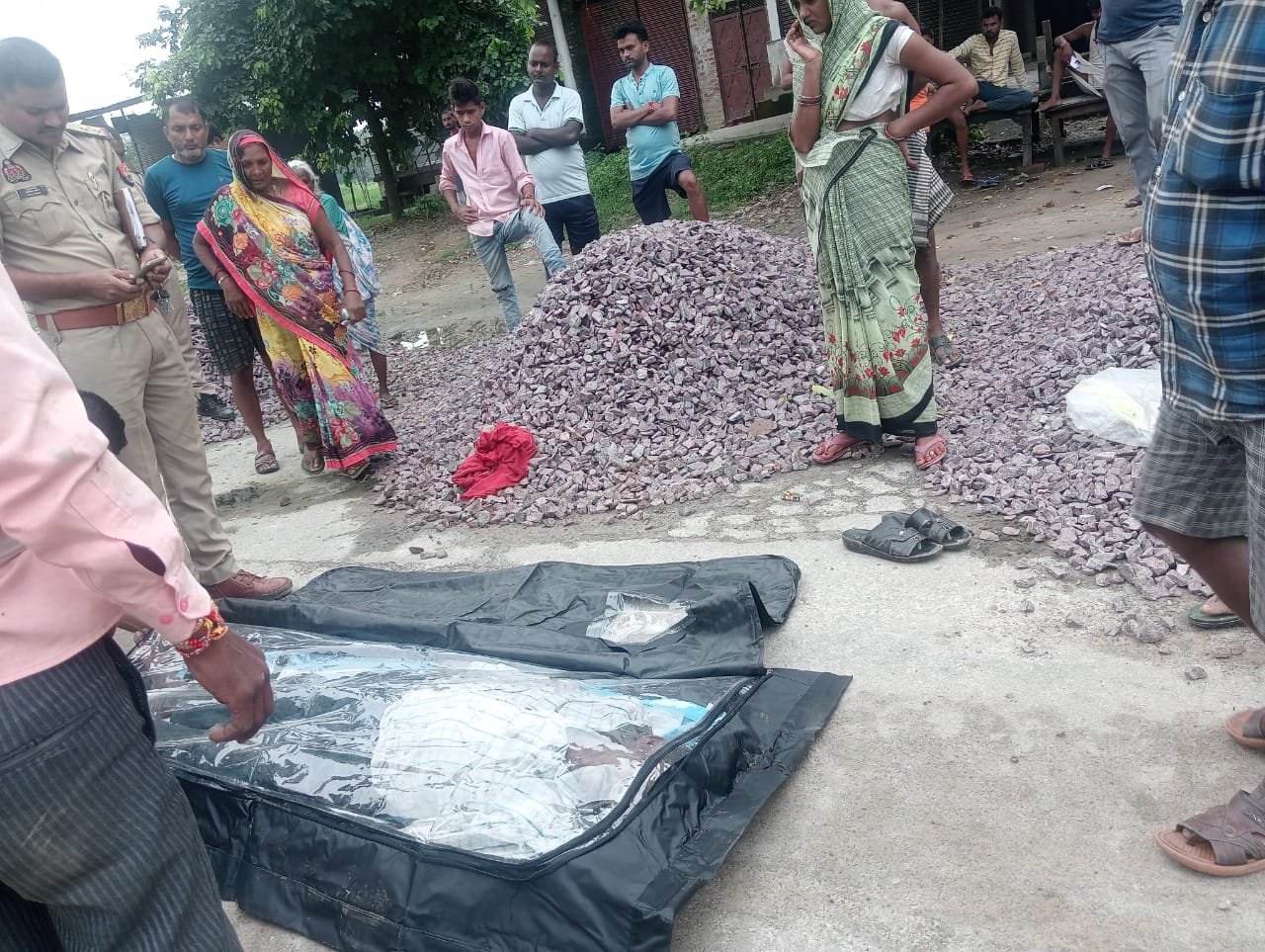 Raibareli-बहन के यहां से घर लौट रहे 50 वर्ष बुजुर्ग की संदिग्ध परिस्थितियों में मौत