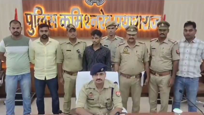 पुलिस की संयुक्त कार्रवाई में लूट कांड का आरोपी गिरफ्तार, नकदी समेत कई समान बरामद