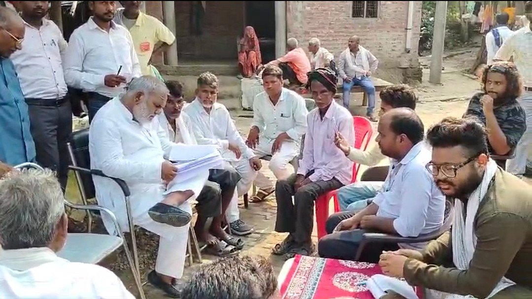 बिहार के सिवान विधायक सत्यदेव राम पहुंचे रायबरेली,मृतकों के परिजनो से की मुलाकात