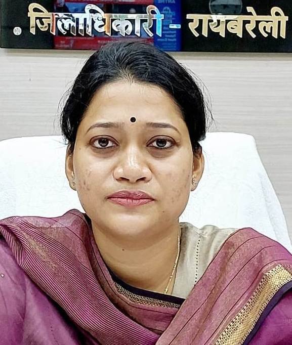 Raibareli-छोटे व माध्यम किसानों को धान खरीद में प्रथमिकता की जाए प्रदान : डीएम