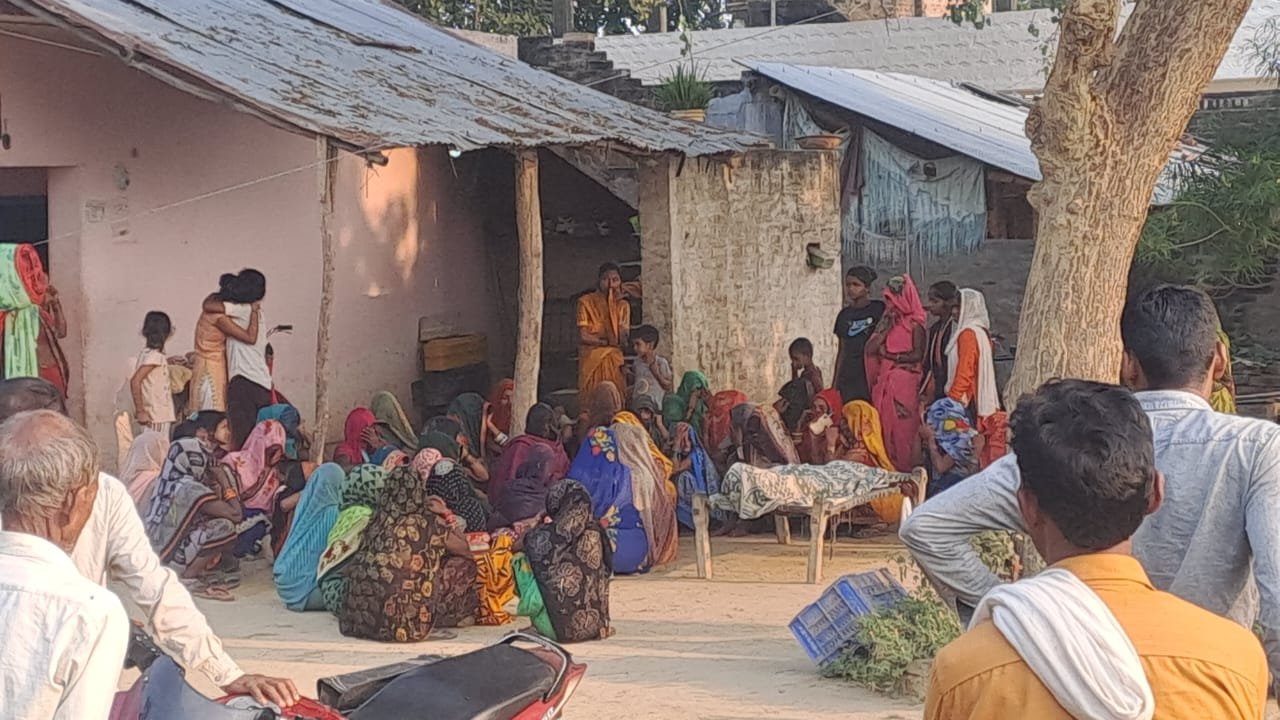 Raibareli-कक्षा 9 की छात्रा का शव मिलने से सनसनी