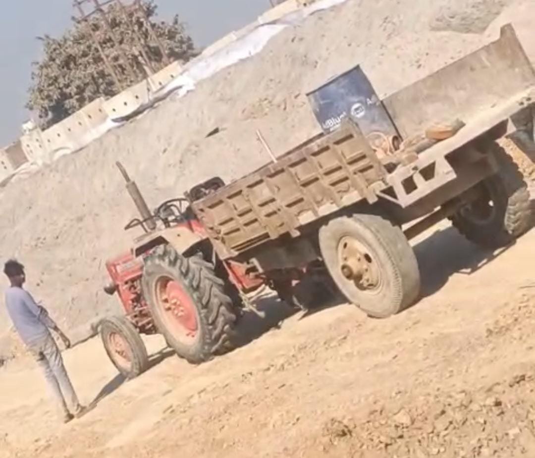 रायबरेली-एनएचएआई निर्माण में सुरक्षा को धता बताकर करतब दिखाते हो रहा कार्य 