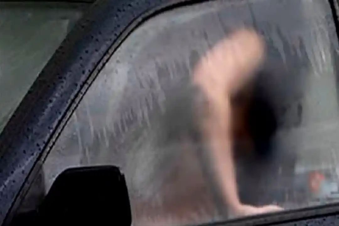 कार में युवती के साथ संबंध बनाते वायरल हुआ कॉन्स्टेबल का वीडियो, पुलिस महकमे में मचा हड़कंप