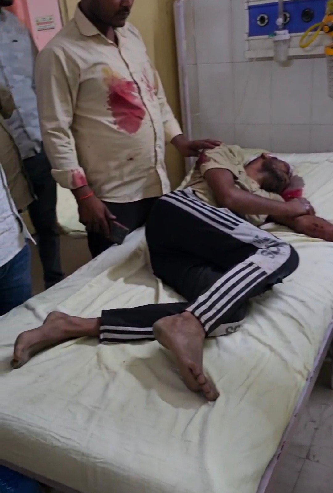 रायबरेली-तेज रफ्तार अज्ञात वाहन ने बाइक सवार को कुचला, मौत