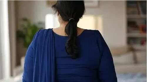 जबरन गाड़ी में बिठाया, फिर बारी-बारी से लूटी आबरू; वो चीखती रही... नहीं आया रहम