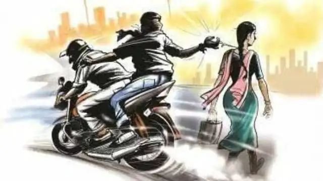 बदमाशों से भिड़ गईं अपर निजी सचिव की पत्नी, छीना झपटी में टूटी चेन; लखनऊ में सुबह-सुबह हुई वारदात