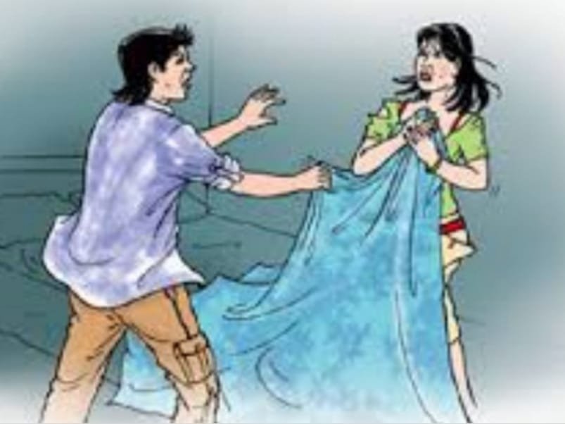 रायबरेली-घर में घुसकर सो रही किशोरी  से दुष्कर्म का प्रयास , चीख सुनकर परिजन दौड़े तो बची आबरू,,,, 