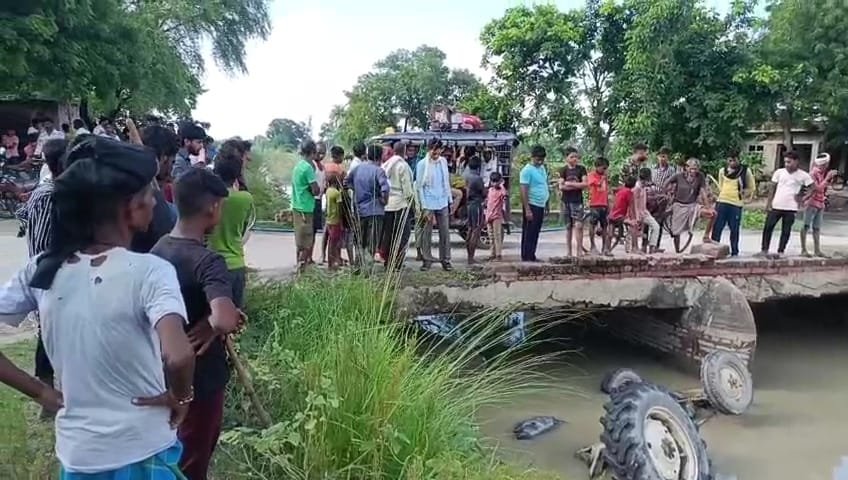 रायबरेली-टूटी पुलिया बनी हादसे का कारण, अनियंत्रित ट्रैक्टर नहर में पलटा, दो घायल 