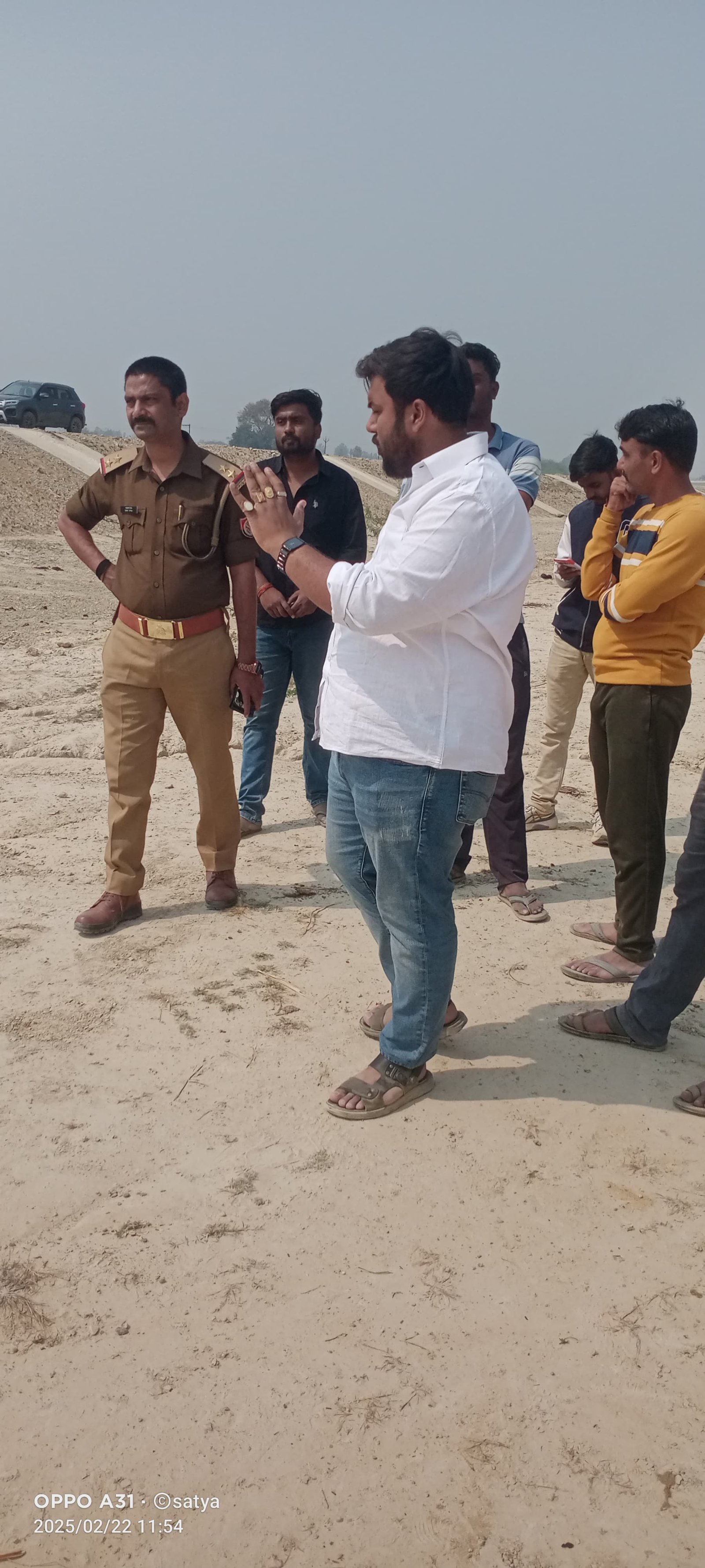 रायबरेली-बीजेपी नेता अनुष्ठान सिंह जहाजी ने मवसियो को पहुँचाया गौशाला