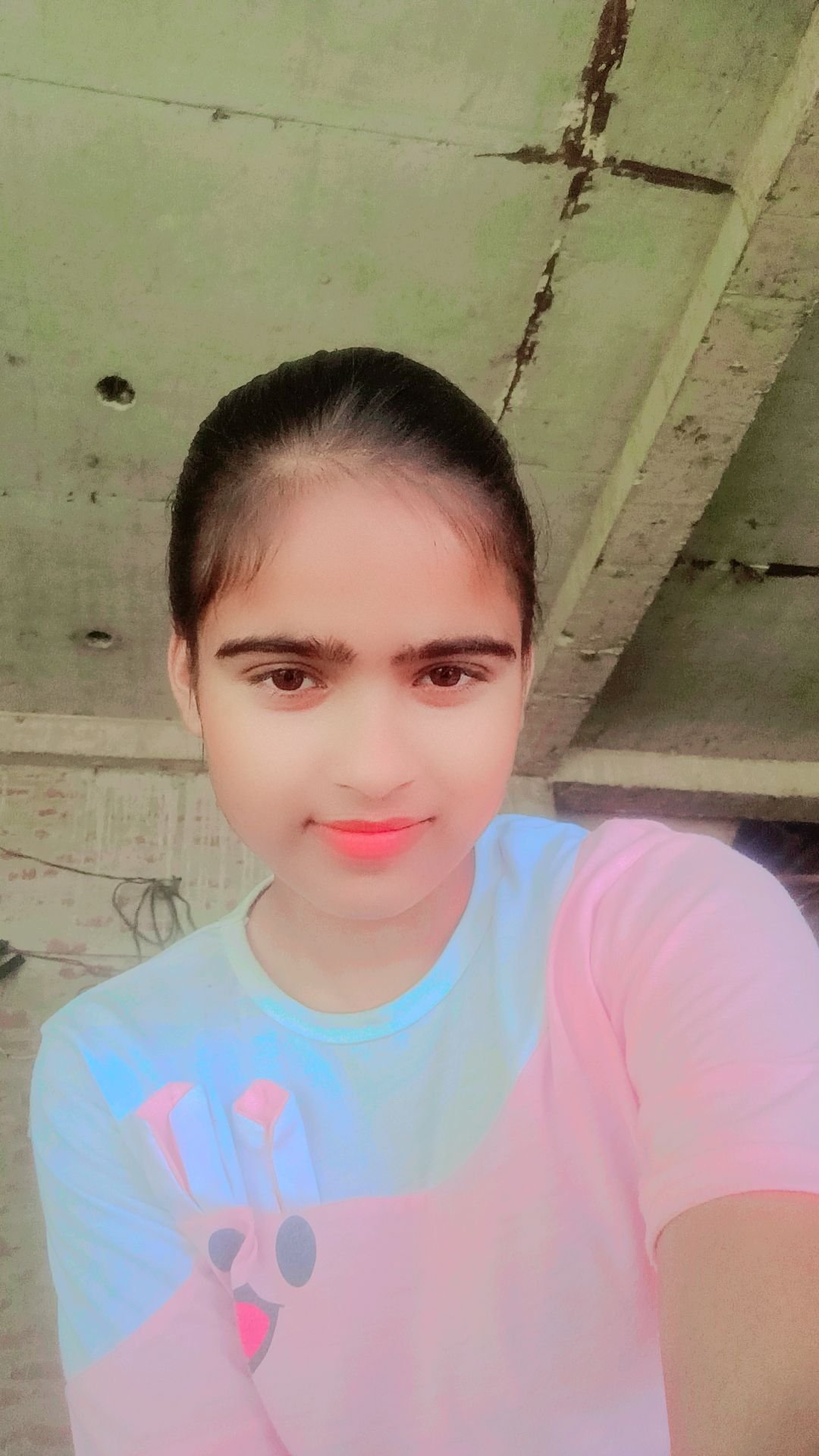 रायबरेली-संदिग्ध परिस्थितियों में छात्रा ने लगाई फांसी परिवार में छाया मातम,