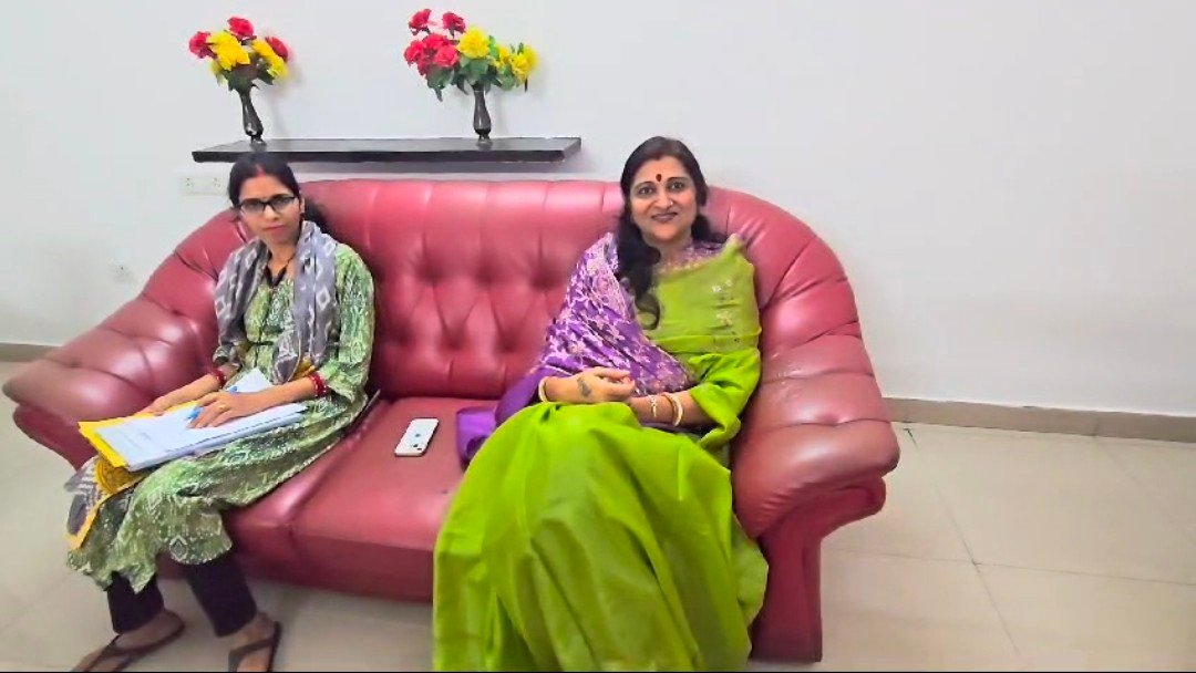 महिला आयोग की सदस्य एकता सिंह पहुँची रायबरेली,वाराणसी में डिप्टी जेलर के साथ हुई घटना पर दिया बड़ा बयान