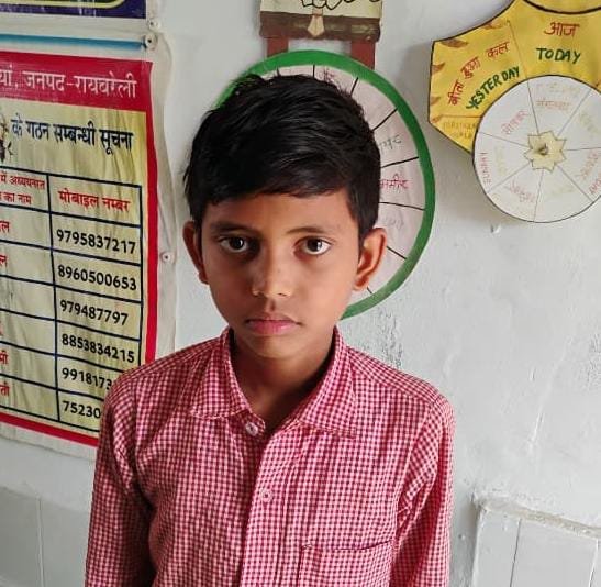 रायबरेली-छात्र का नवोदय में चयन, परिजनों में खुशी लहर,, 