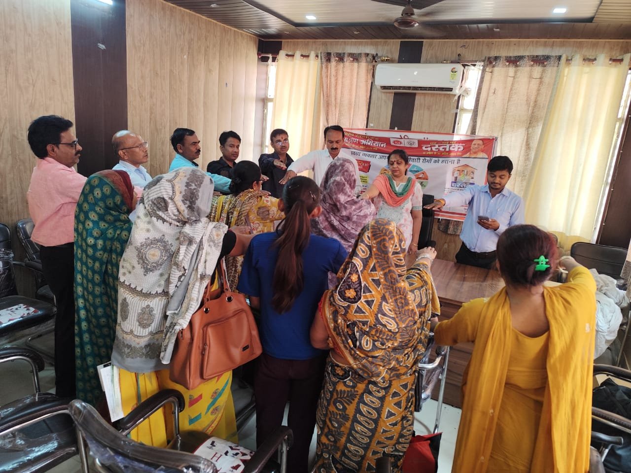 रायबरेली-विश्व मलेरिया दिवस पर सीएचसी में शपथ ग्रहण का हुआ आयोजन