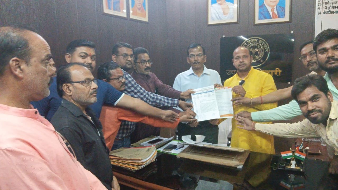 रायबरेली-शराब की दुकान आवंटित होने को लेकर ग्रामीणों में आक्रोश