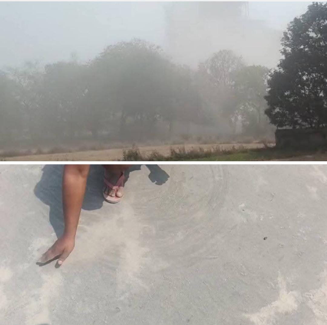 रायबरेली-एनटीपीसी से निकलने वाली राख वातावरण में घोल रही जहर, ग्रामीण परेशान,,,