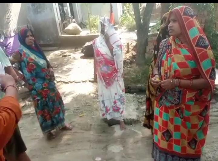 रायबरेली-विद्युत विभाग की नहीं थम रही मनमानी ऊंचाहार डिवीजन में चल रही अवैध उसीली,,,