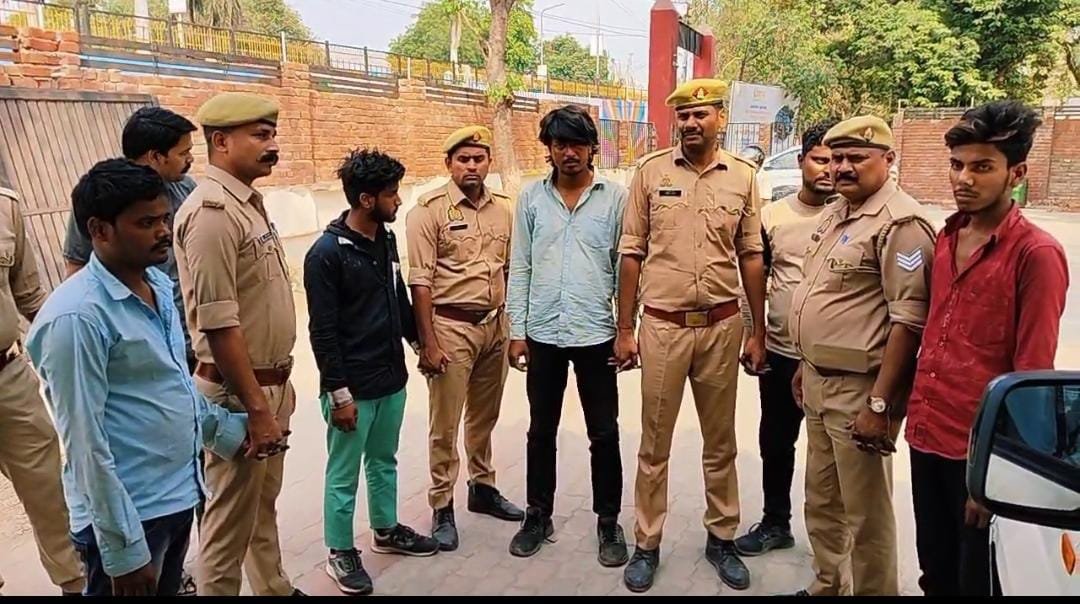 रायबरेली- ऊंचाहार कस्बे में महिला के साथ हुई टप्पेबाजी का पुलिस ने किया खुलासा 