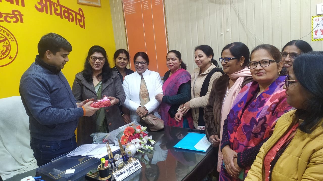 Raibareli-महिला शिक्षक संगठन को सरकार से मिली मान्यता, अधिकारियों से की मुलाकात