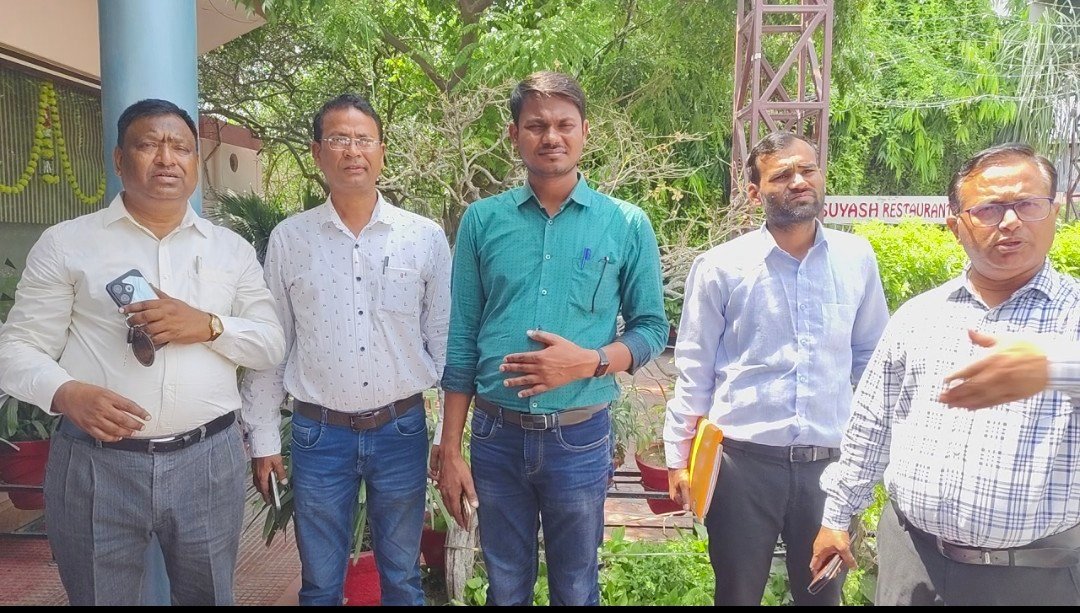 रायबरेली में पीडब्लूडी के जेई ने एक व्यक्ति पर लगाया गंभीर आरोप