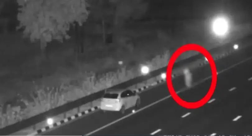 भाजपा नेता मनोहर धाकड़ का दूसरा वीडियो वायरल, संबंध बनाने के बाद एक्सप्रेसवे पर किया 'नंगा नाच'