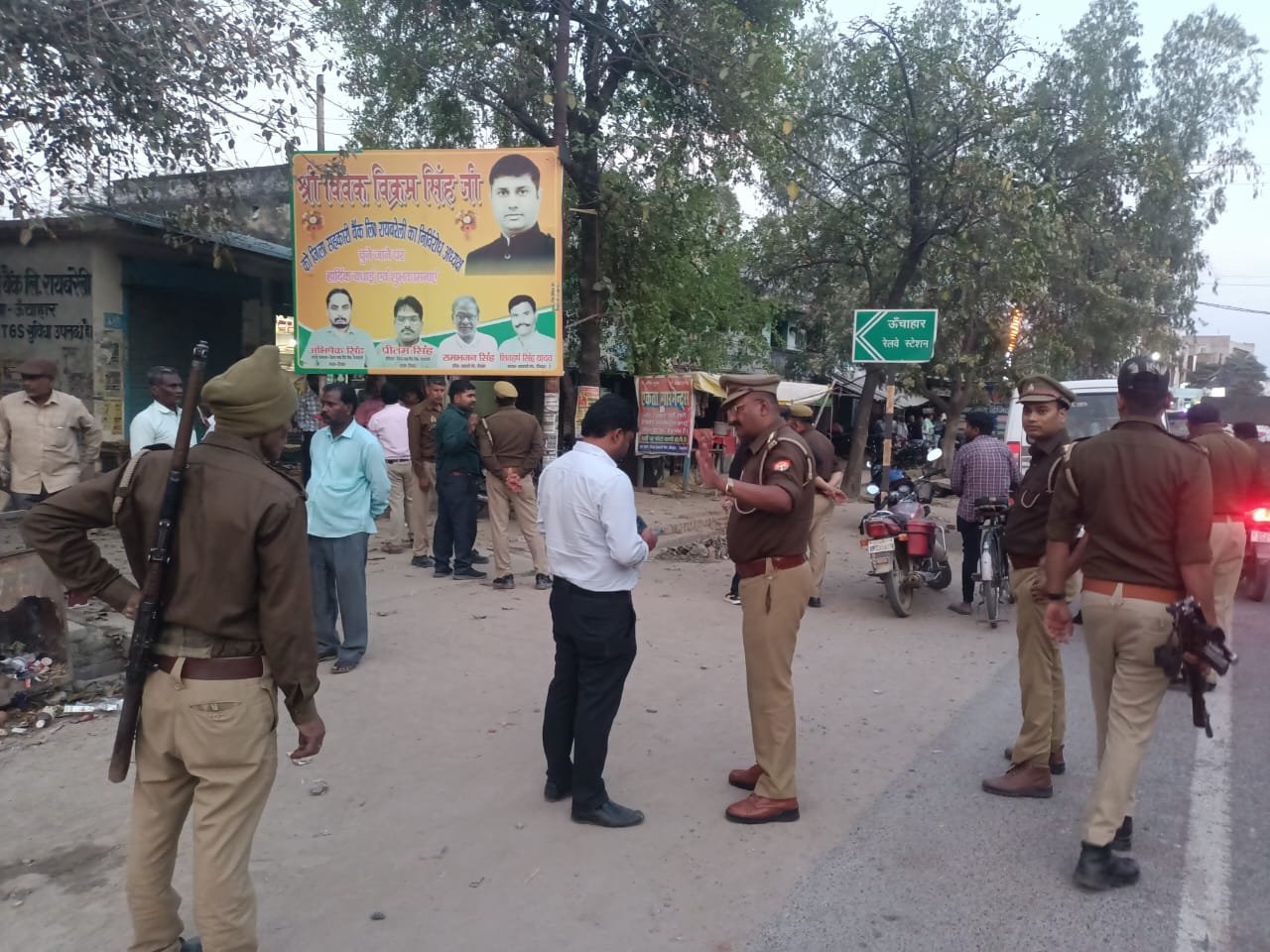 रायबरेली-आचार संहिता लागू होते ही एक्शन मोड़ में प्रशासन,,,,