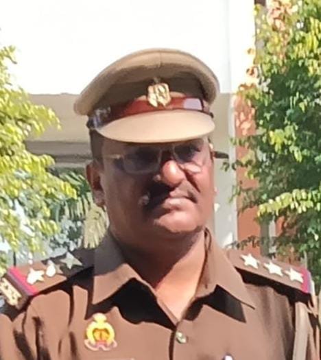 रायबरेली-पर्वों की हुडदंग पर पुलिस की गिद्ध नजर,होगी सख्त कार्रवाई 