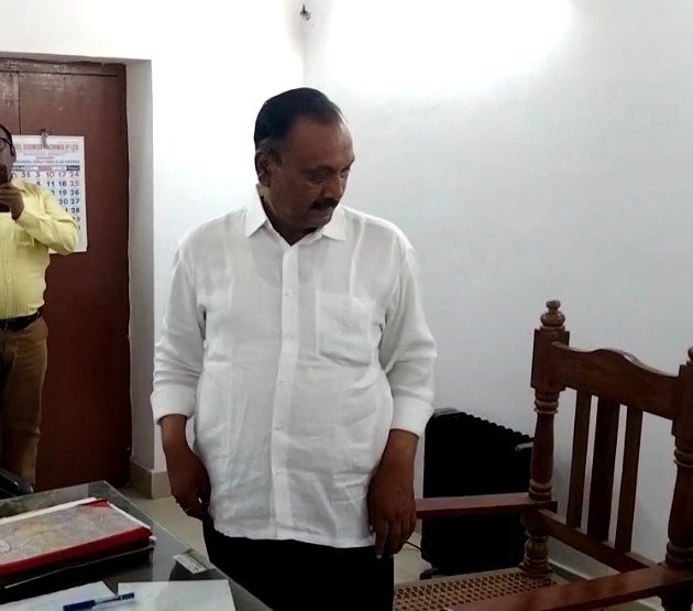 Raibareli-राजकीय औद्योगिक प्रशिक्षण संस्थान के प्रिंसिपल की गुंडई आई सामने