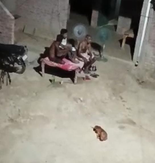 रायबरेली-एक शख्स पार उसके पड़ोसी ने शराब के नशे में गाली गलौज वा जान से मारने की धमकी का आरोप,,, 