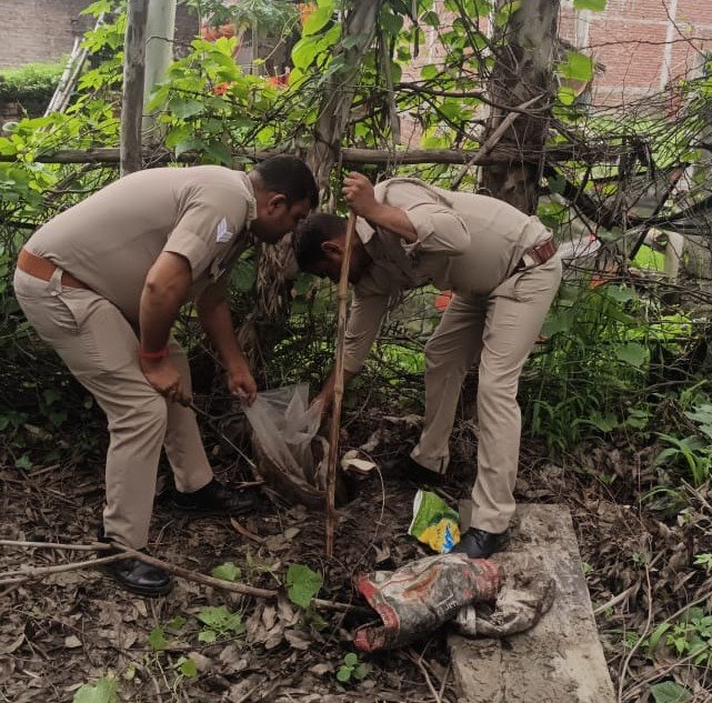 रायबरेली-अवैध शराब बनाने की अड्डों पर आबकारी विभाग की कार्रवाई, दो को किया गिरफ्तार