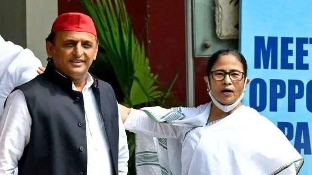 TMC के बाद सपा ने दिया विपक्ष को झटका, PM-CM को हटाने वाले बिल पर JPC का बहिष्कार