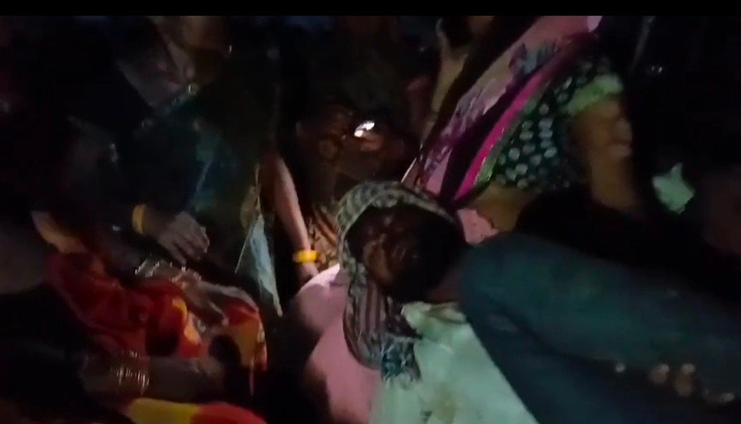 Raibareli-बाइक सवार बदमाशों ने युवक की जमकर पिटाई