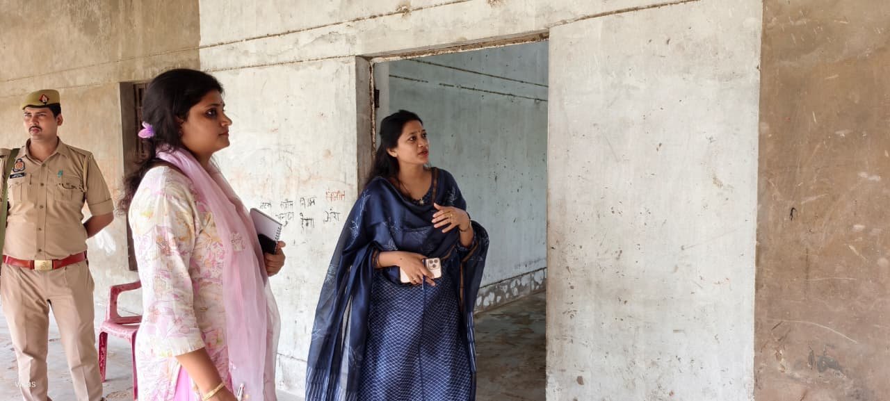  रायबरेली-अपूर्ण भवन के पूर्ण होने से जनसमुदाय को विभिन्न सुविधाएं प्रदान की जा सकती है-जिलाधिकारी