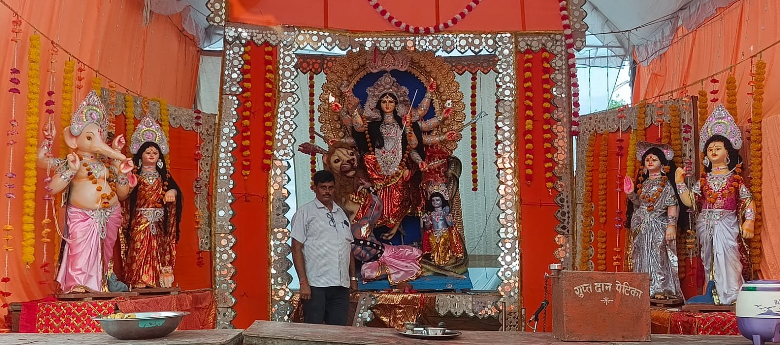 रायबरेली-शारदीय नवरात्र के प्रथम दिन चारों ओर मां के जयकारे से गूंजा क्षेत्र 